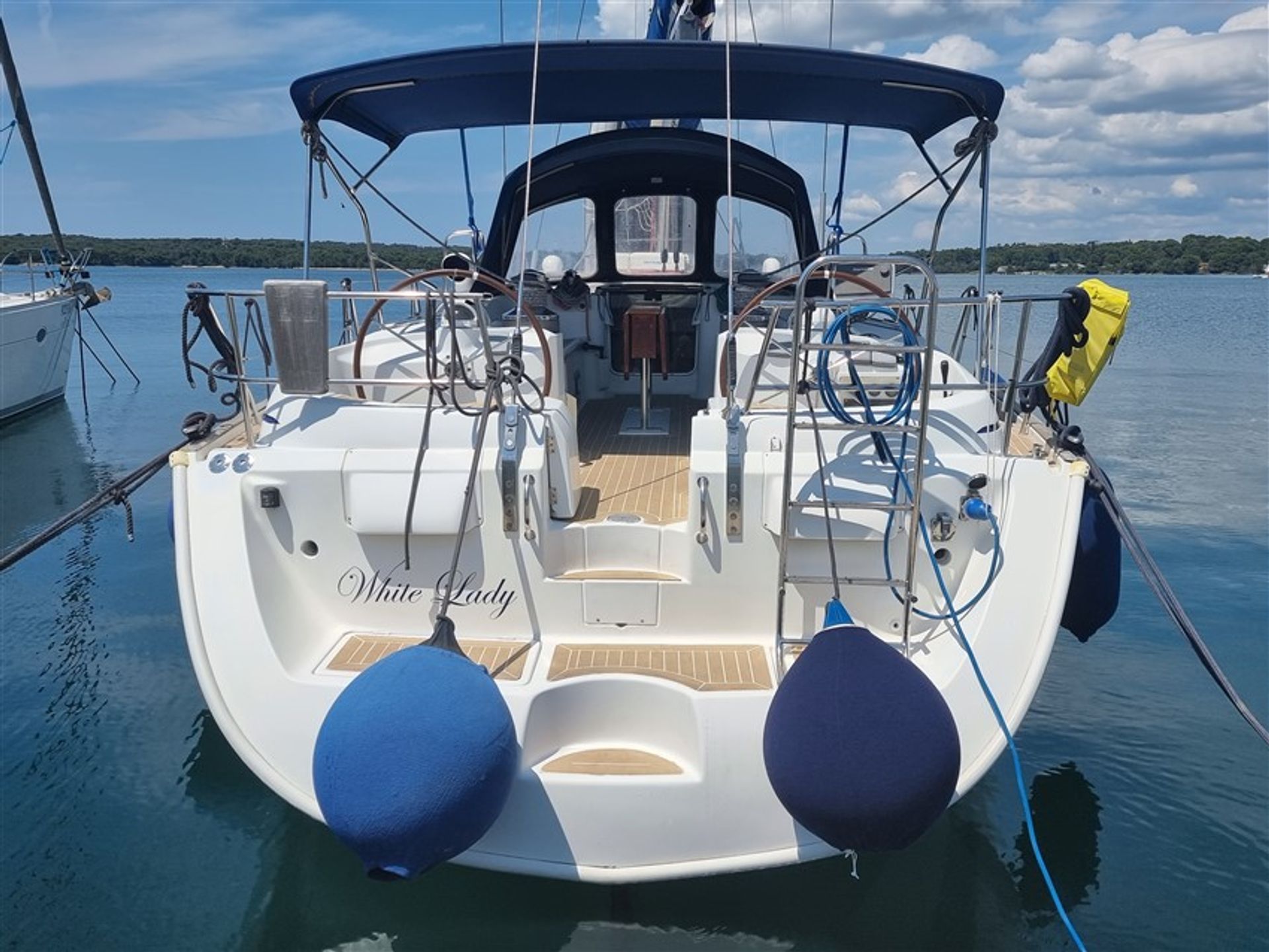 nausys-23446924-120704-main.jpg