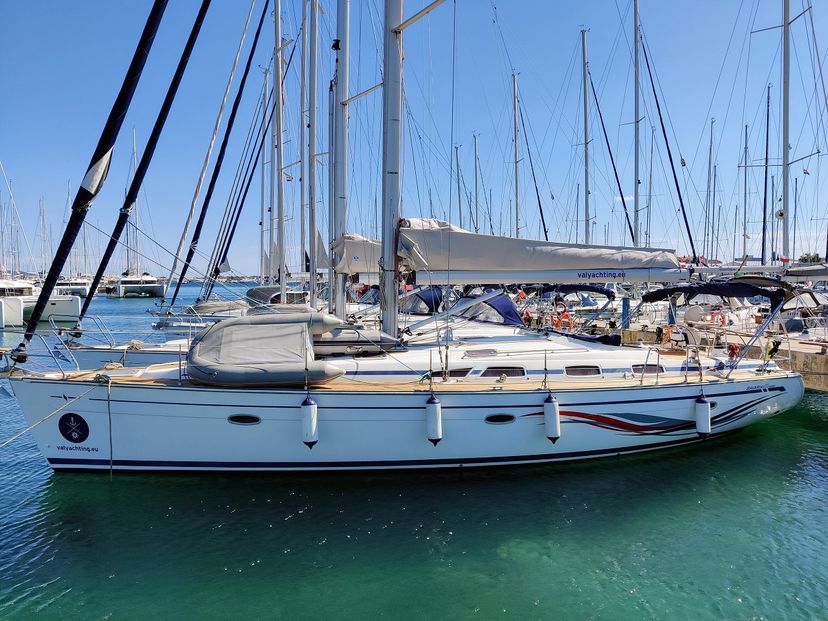 Bavaria Yachtbau 47 CRUISER Gin & Tonic