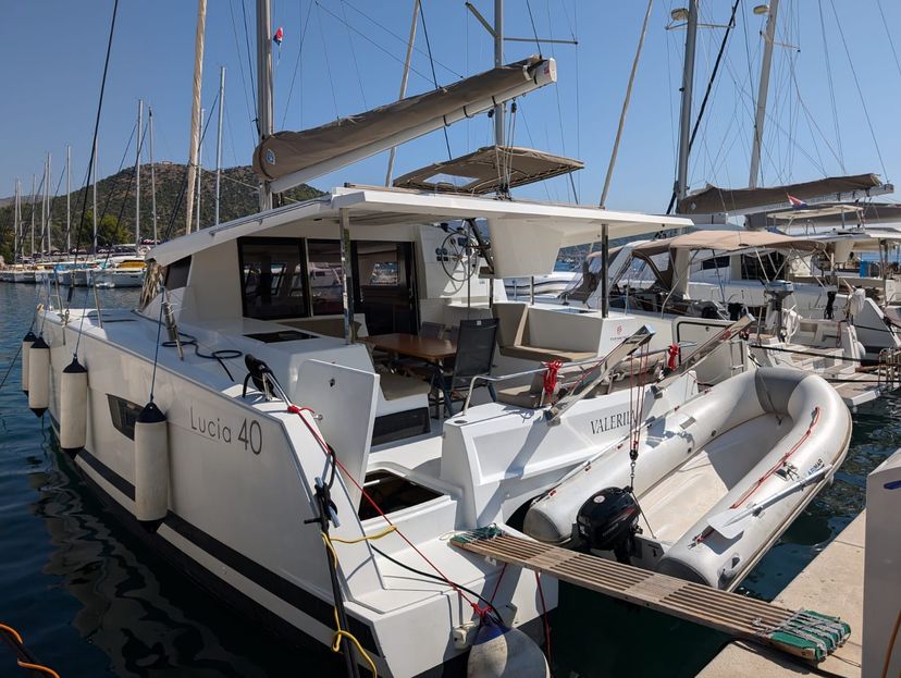 Fountaine Pajot 40 Valeriia