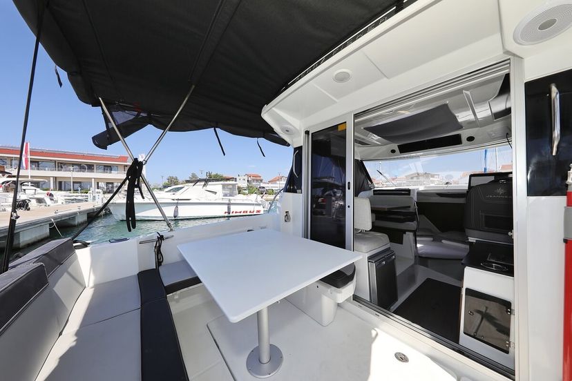 Jeanneau MERRY FISHER 795 Tena
