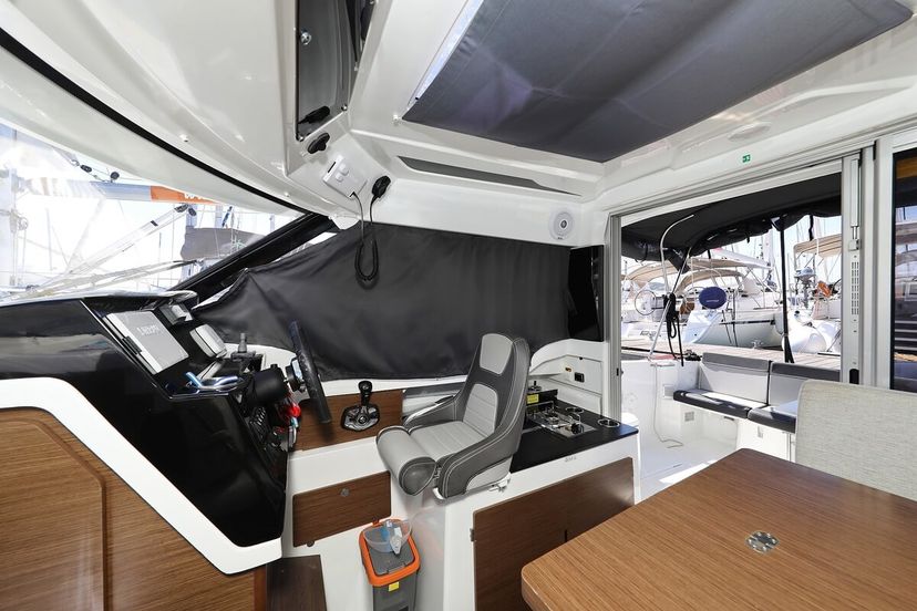 Jeanneau MERRY FISHER 795 Tena