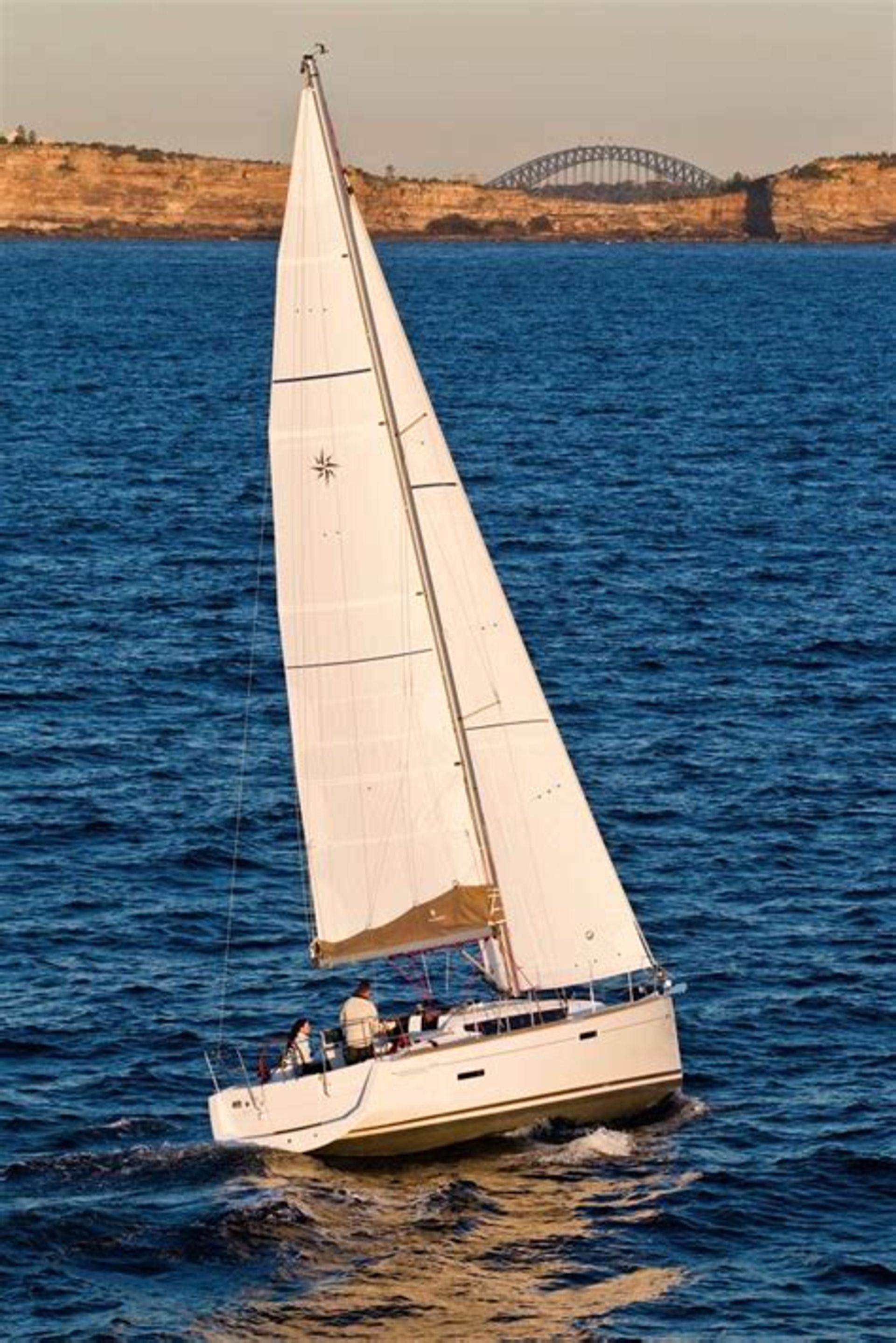 nausys-23833848-2186841-n.jpg