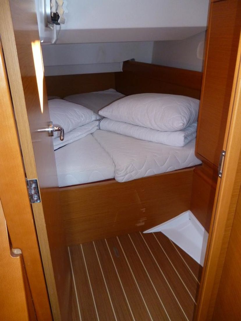Jeanneau 43 Spirus