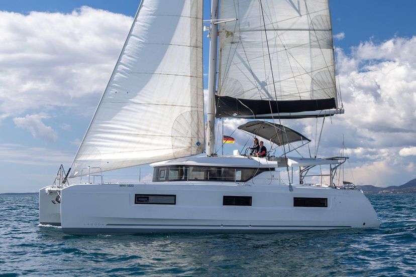 Lagoon 46 Voyager