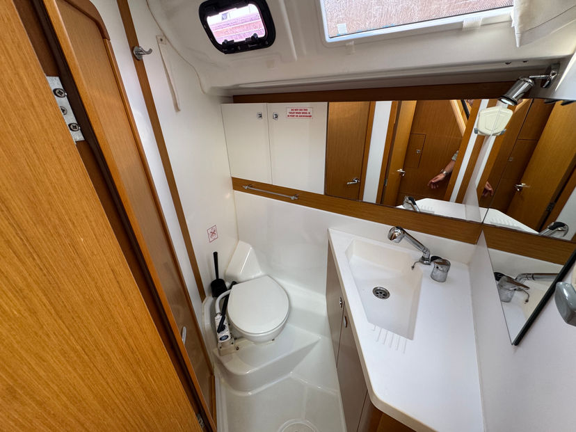 Jeanneau 53 Trinity