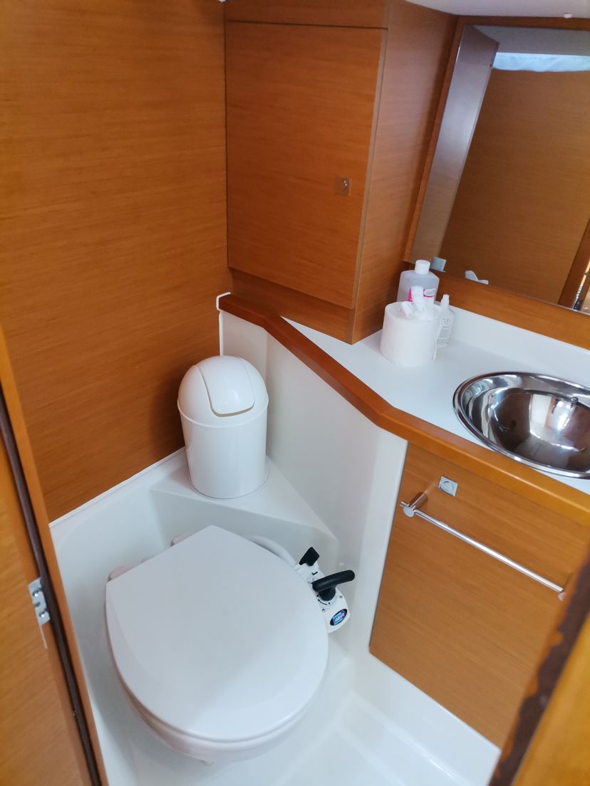 Jeanneau 38 Imagine
