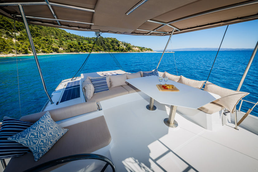 Catana 4.8  Aldebaran