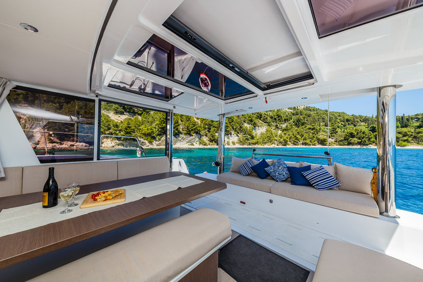 Catana 4.8  Aldebaran