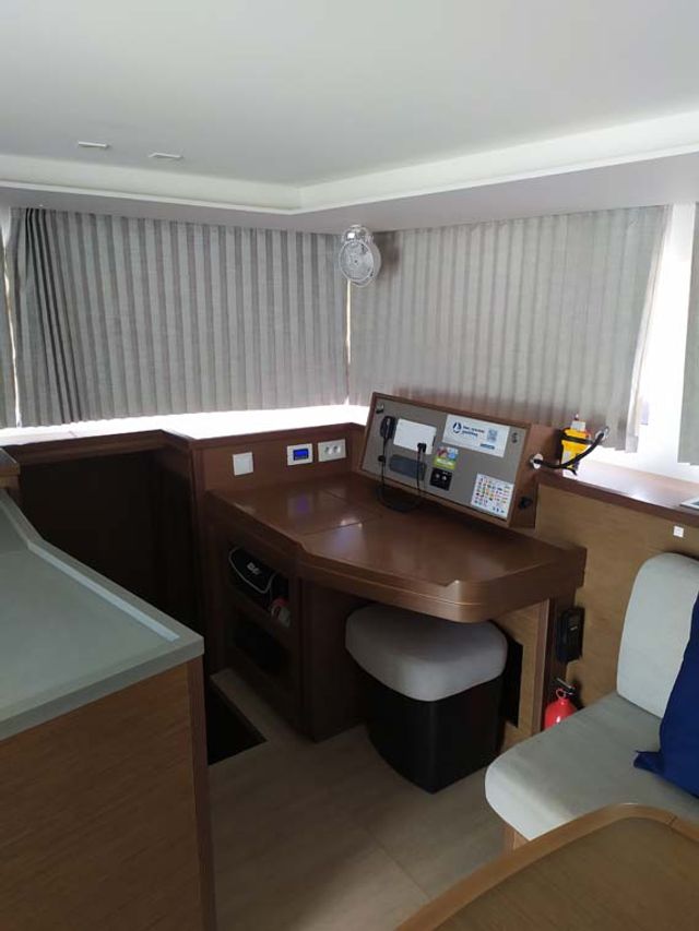Lagoon 45 Twin elli
