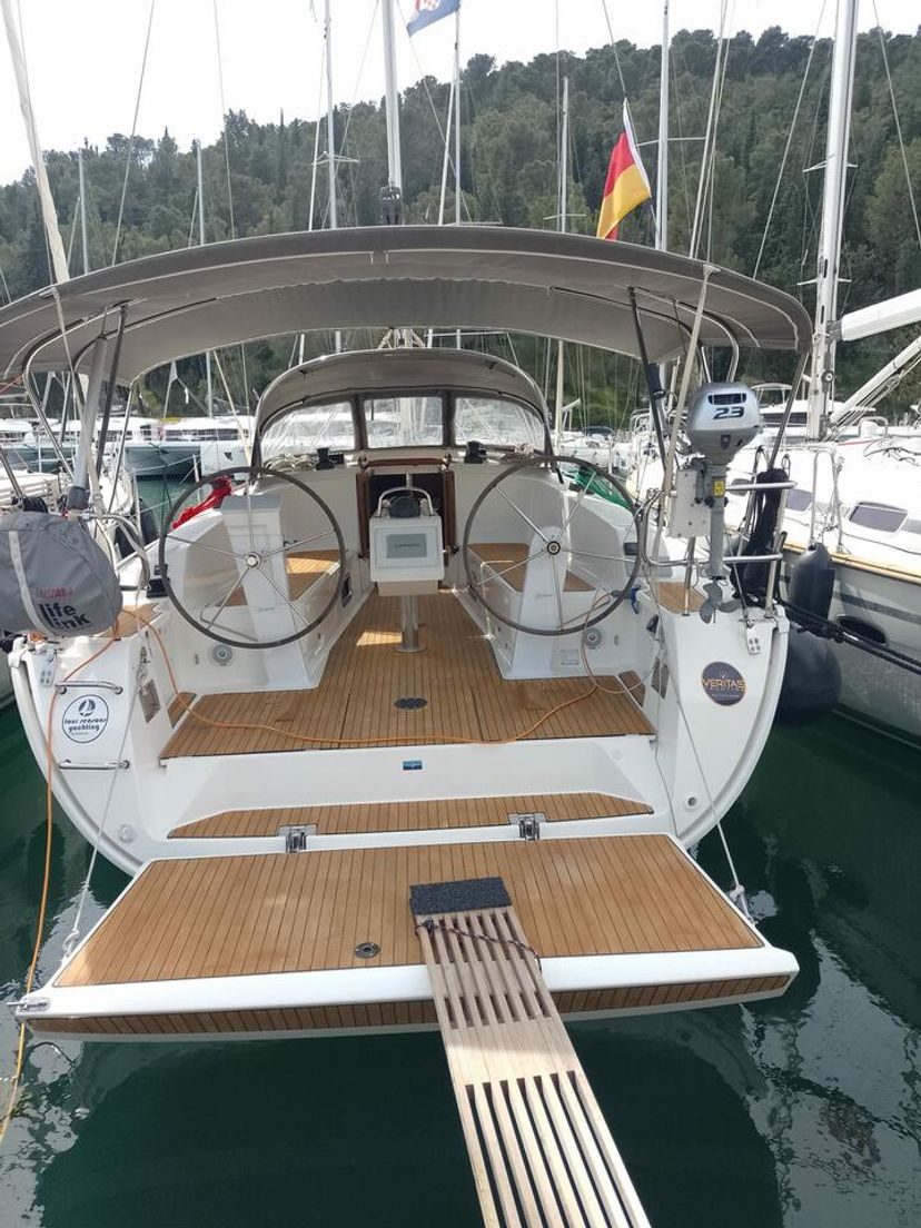 Bavaria Yachtbau CRUISER 41 Summer elli