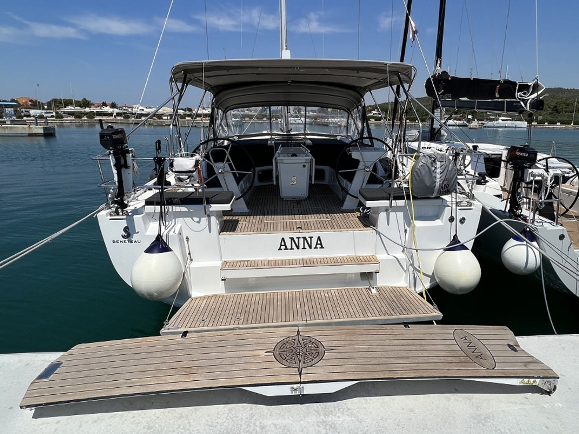 nausys-23944243-23930295-n2.JPG