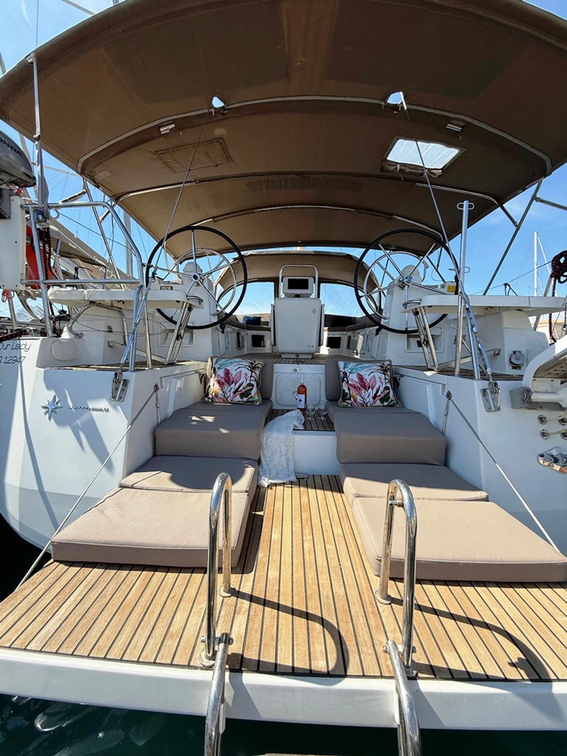 nausys-23966732-23362337-N1.jpeg