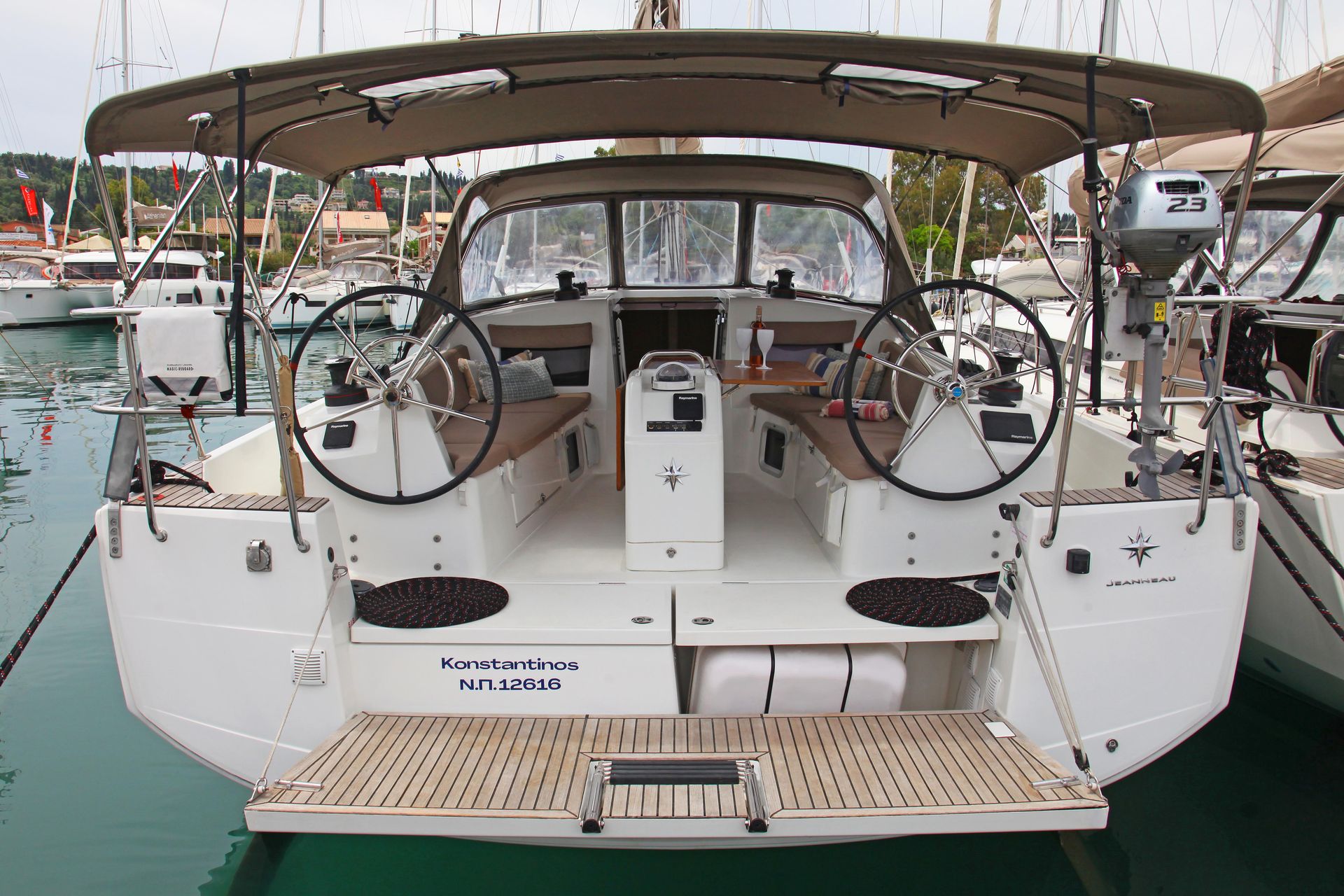 nausys-23966880-23362337-MAIN.JPG