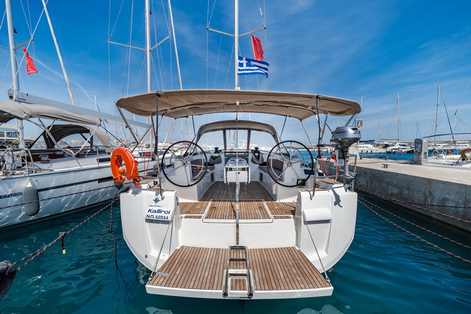 nausys-23966902-23362337-MAIN.jpg