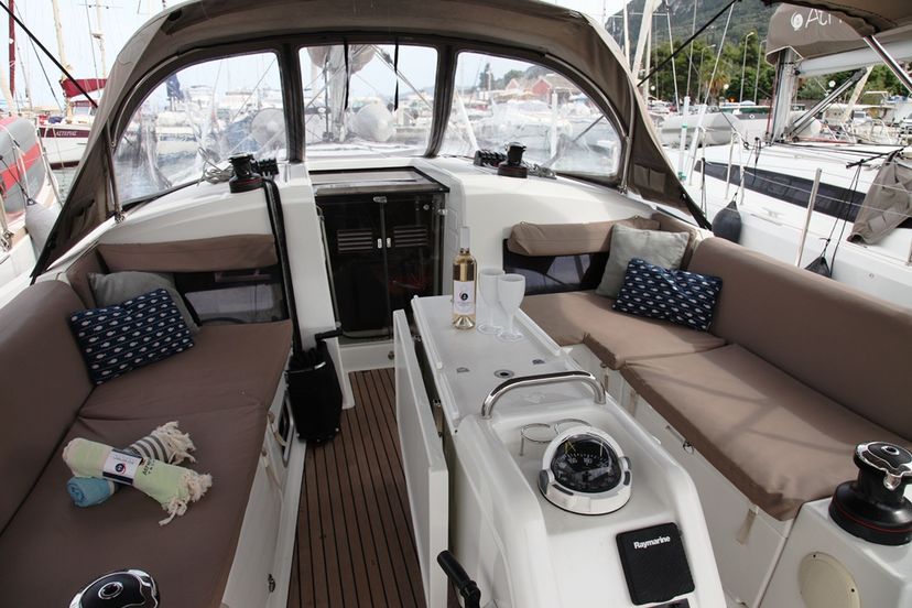 Jeanneau 40 Tommy