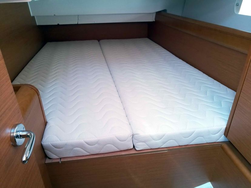 Jeanneau 49 ECONOMY