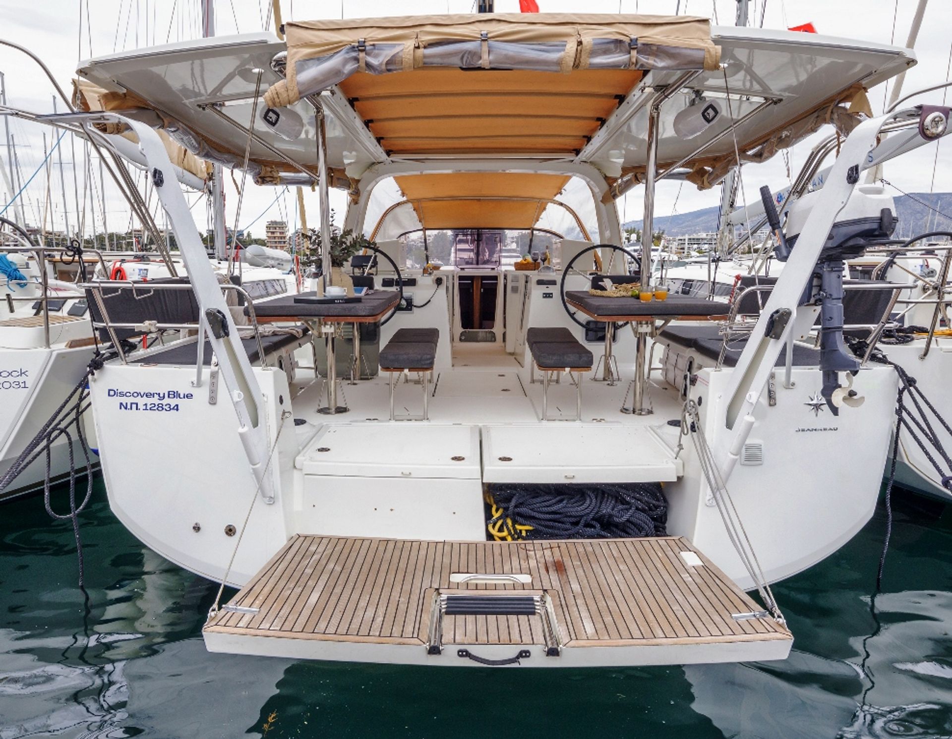 nausys-23971036-23362337-MAIN.jpg
