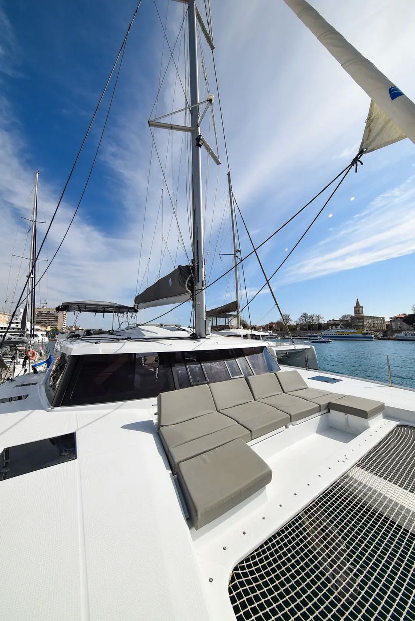 Fountaine Pajot 42 PRESTIGE