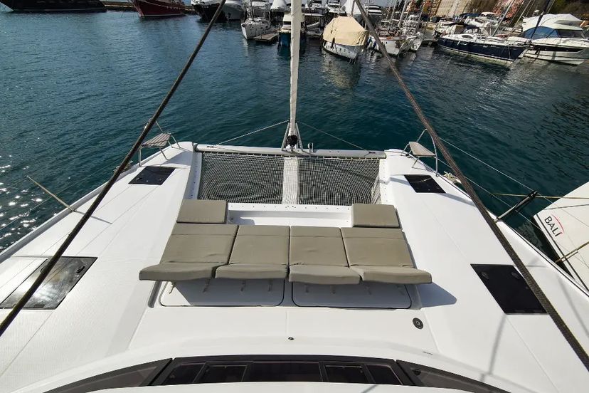 Fountaine Pajot 42 PRESTIGE