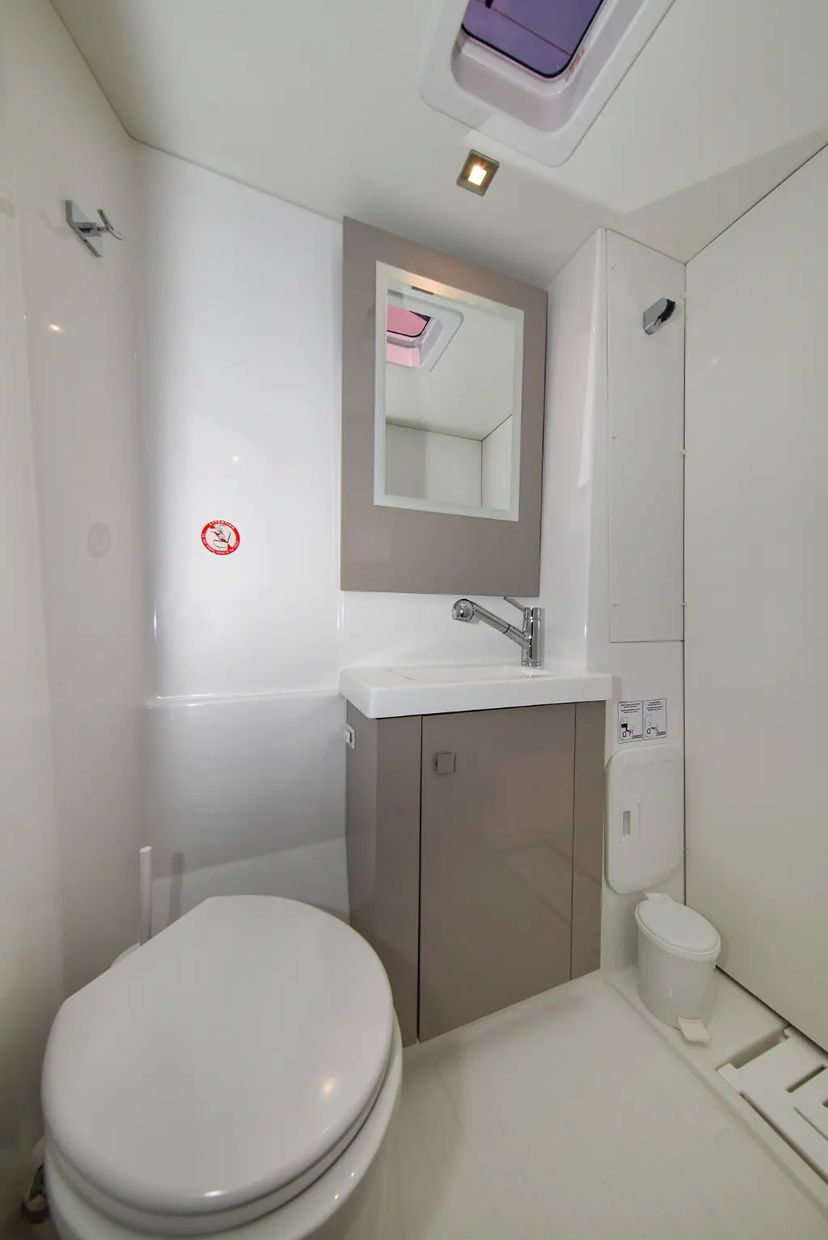 Fountaine Pajot 42 PRESTIGE