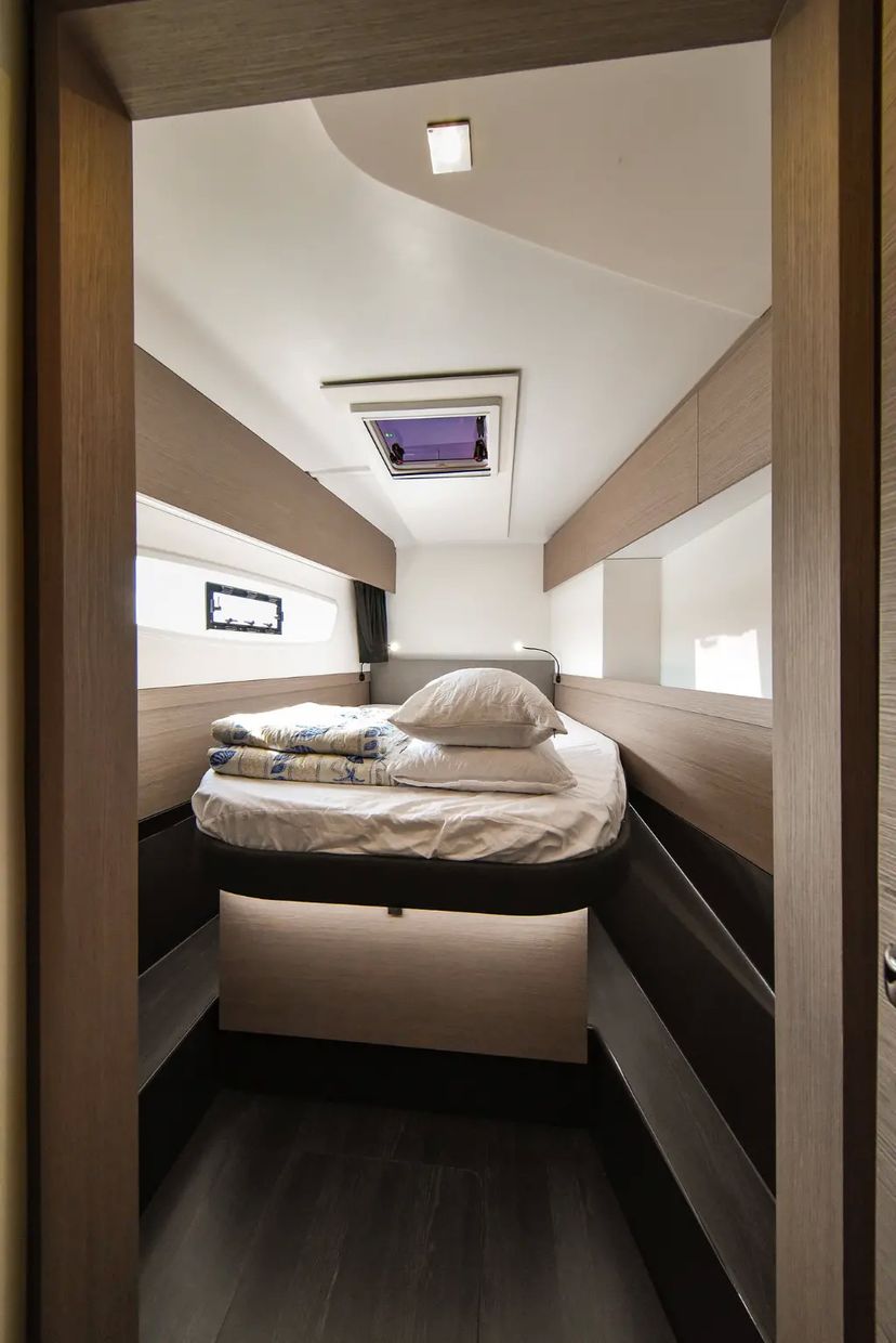 Fountaine Pajot 42 PRESTIGE