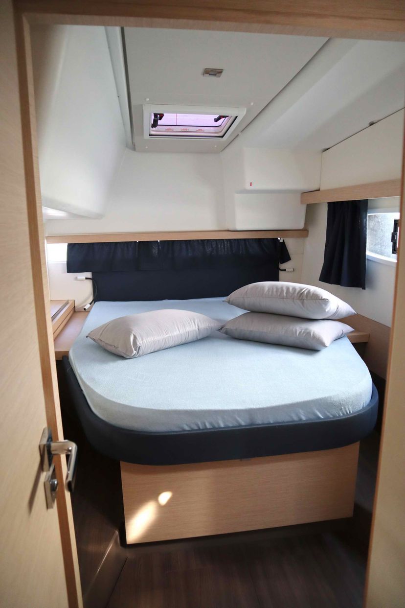 Fountaine Pajot 40 ECONOMY