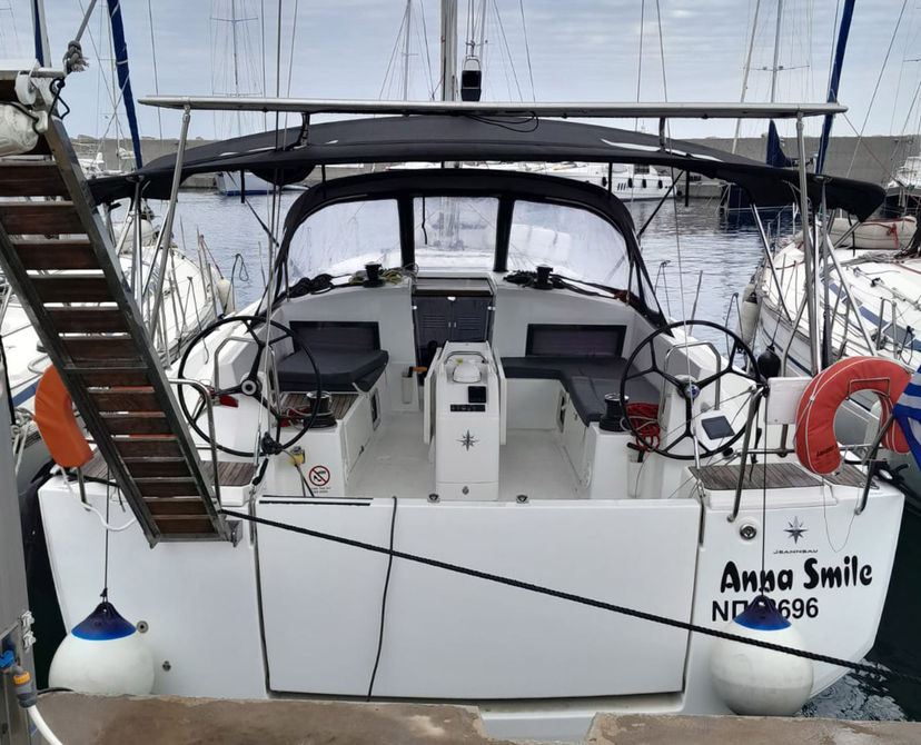 Jeanneau 49 CLASS