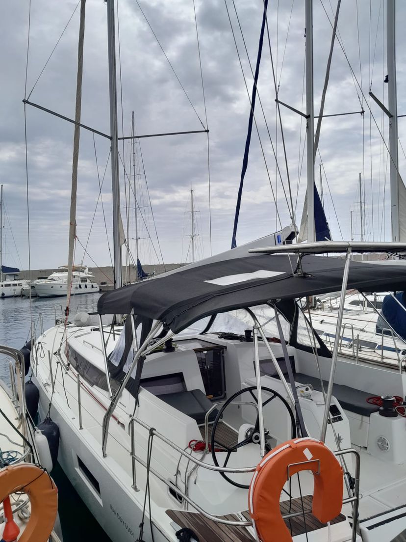 Jeanneau 49 CLASS