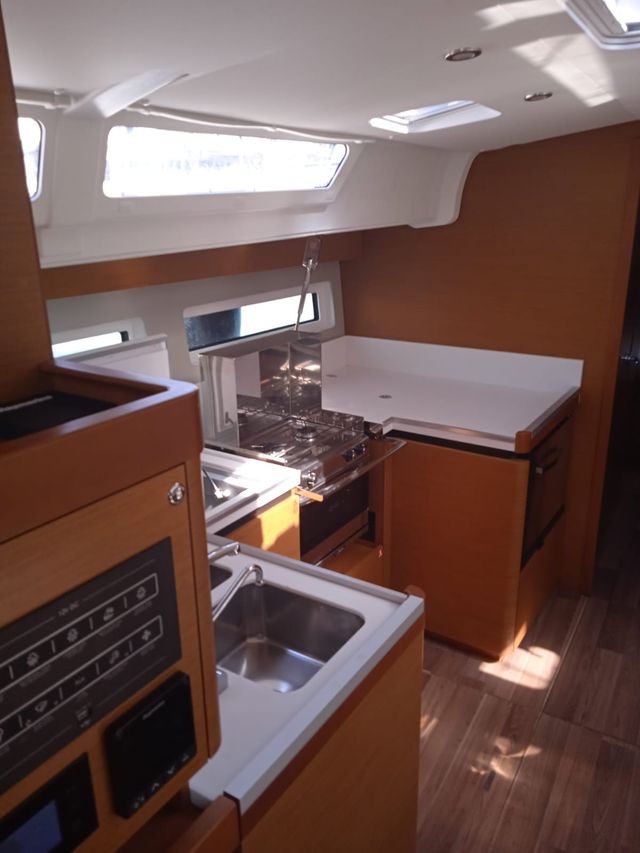 Jeanneau 49 CLASS