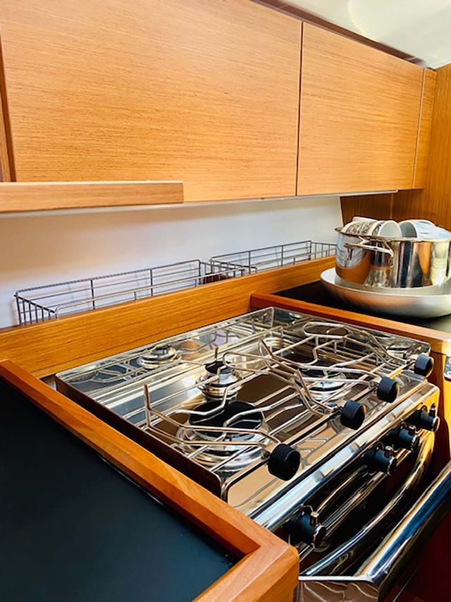Bavaria Yachtbau C42 PRESTIGE