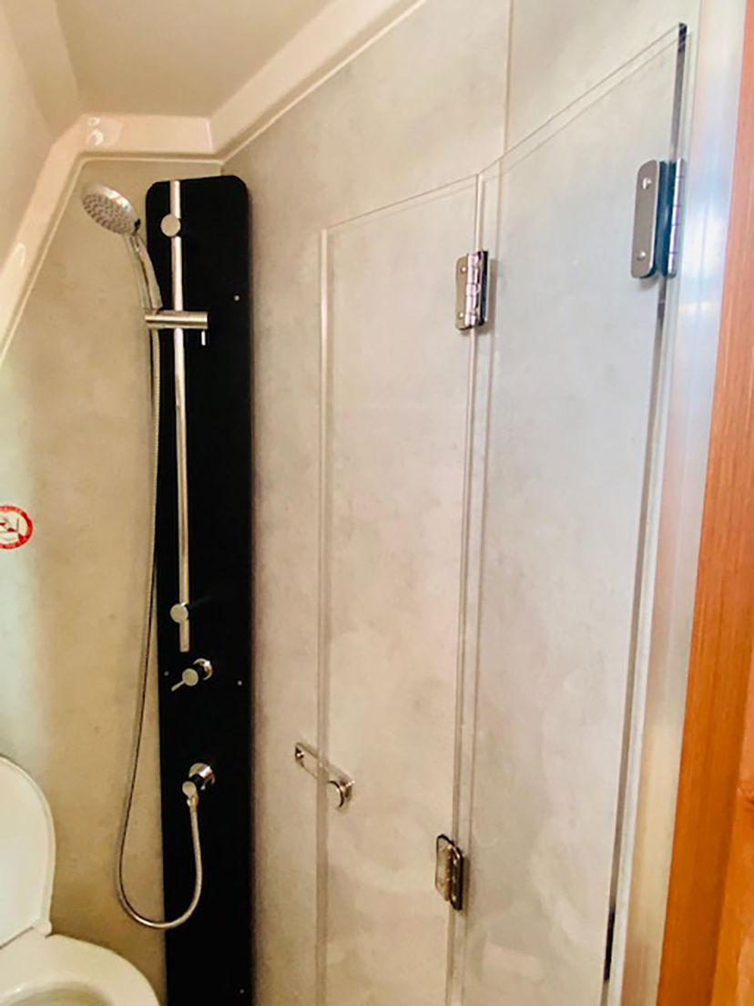 Bavaria Yachtbau C42 PRESTIGE