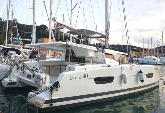 Fountaine Pajot 40 ECONOMY