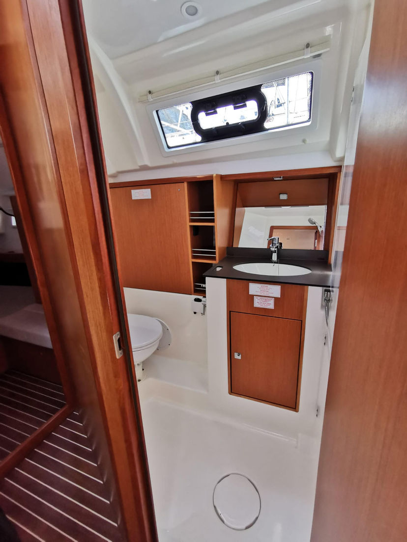 Bavaria Yachtbau CRUISER 41 ECONOMY