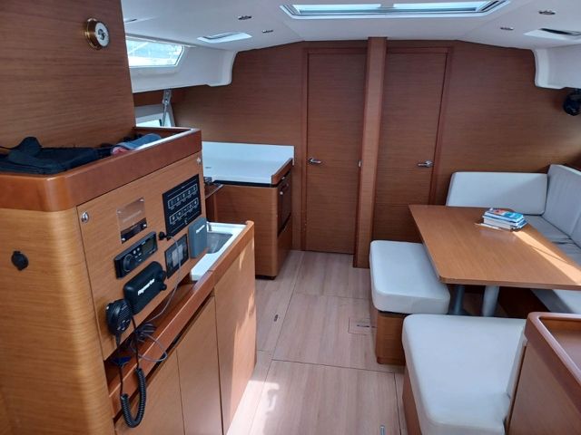 Jeanneau 49 ECONOMY