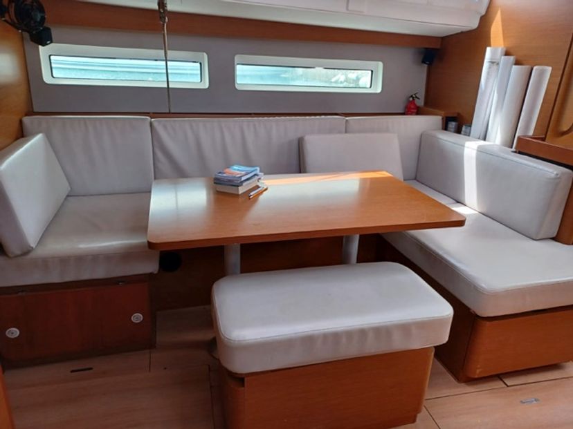 Jeanneau 49 ECONOMY