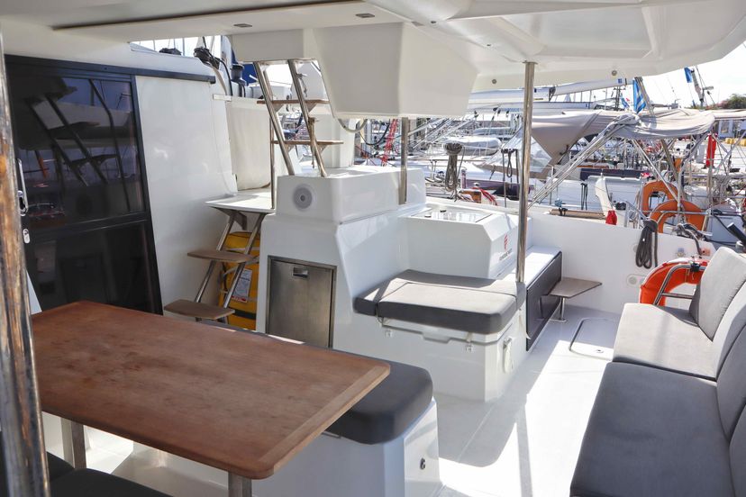 Fountaine Pajot 42 CLASS