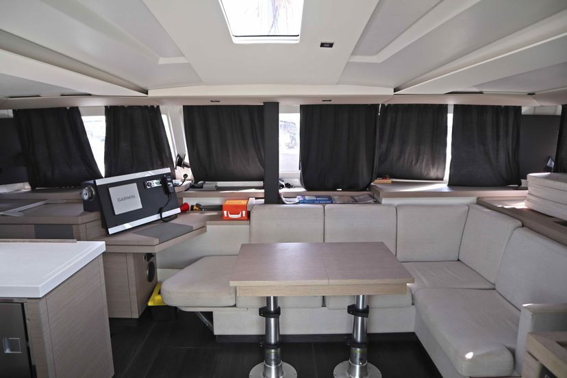 Fountaine Pajot 42 CLASS