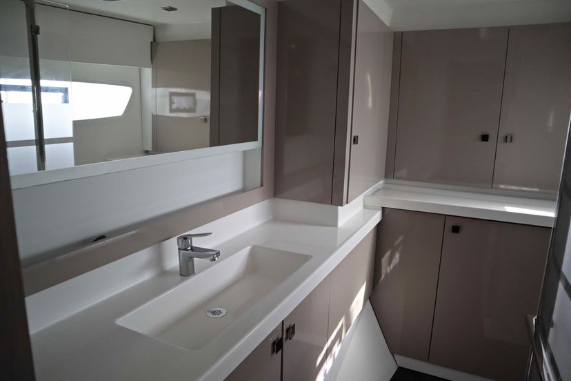 Fountaine Pajot 42 CLASS