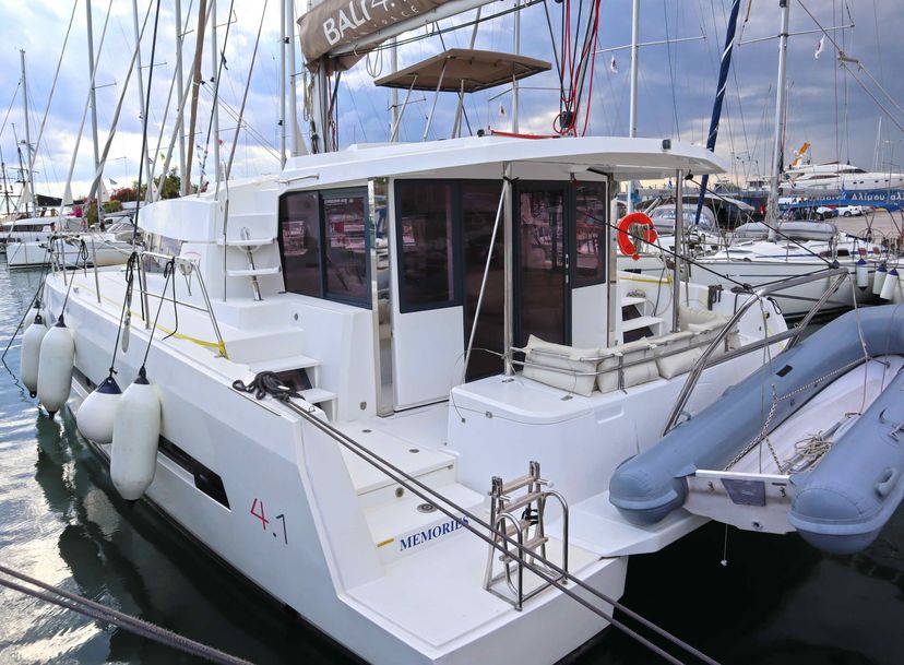Catana 4.1 CLASS