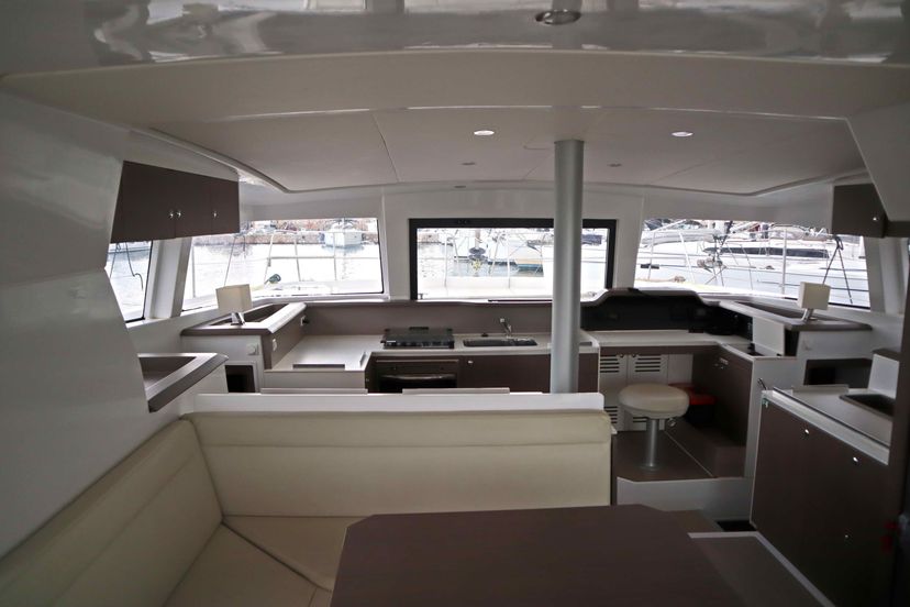 Catana 4.1 CLASS