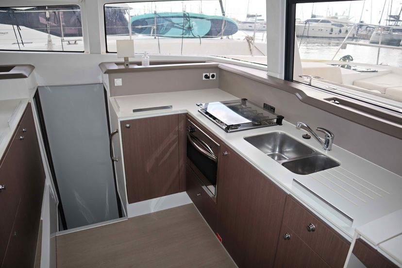 Catana 4.1 CLASS