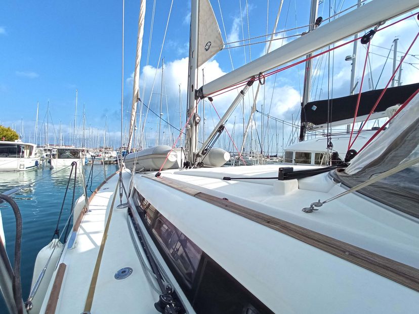 Jeanneau 37 ECONOMY