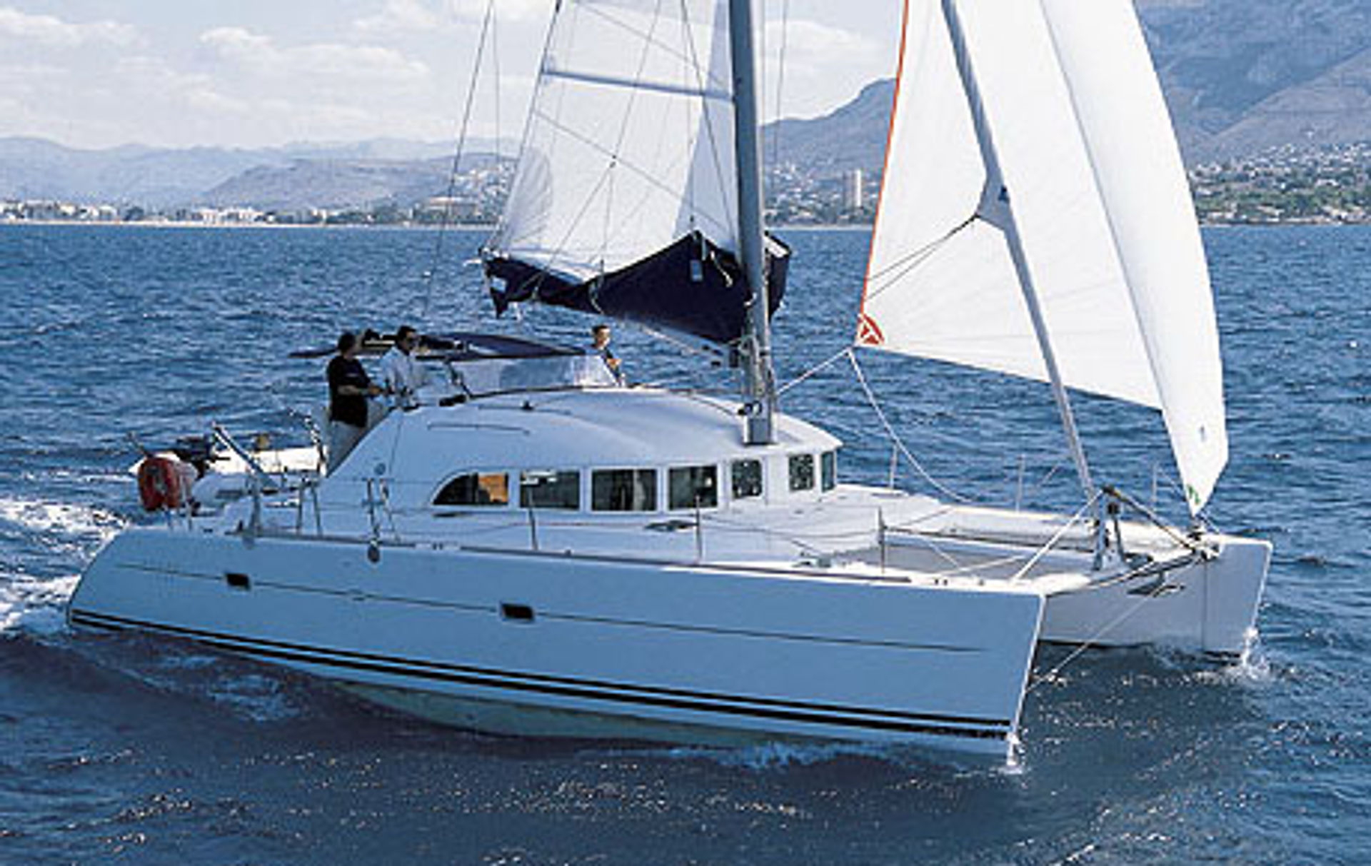 nausys-24013888-23970693-main.jpg