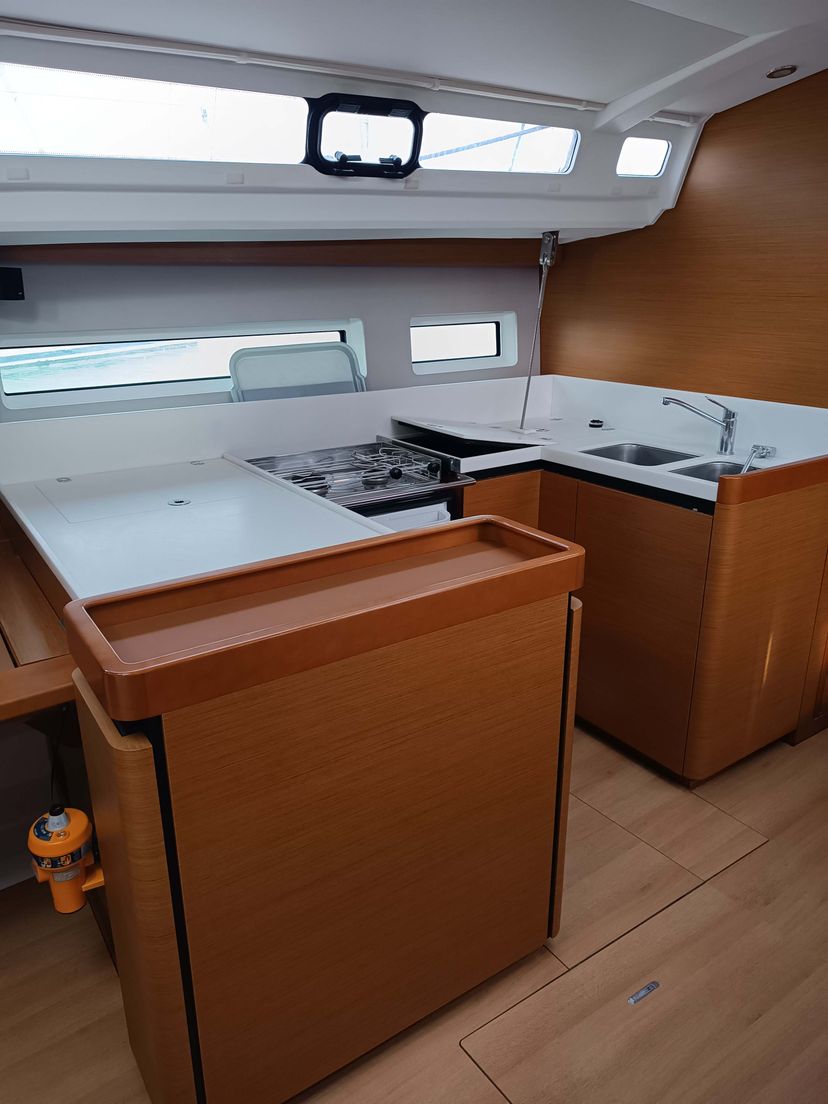 Jeanneau 40 *CLASS