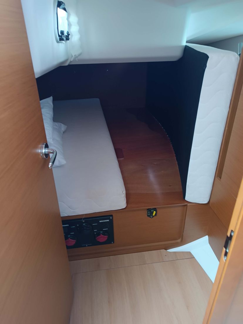 Jeanneau 40 *CLASS