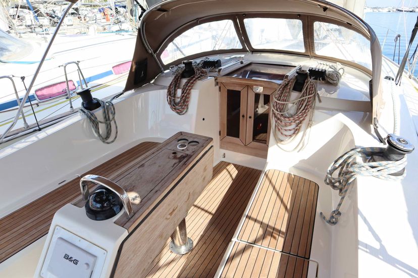 Bavaria Yachtbau CRUISER 41 CLASS