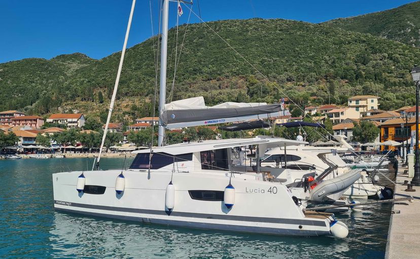 Fountaine Pajot 40 CLASS