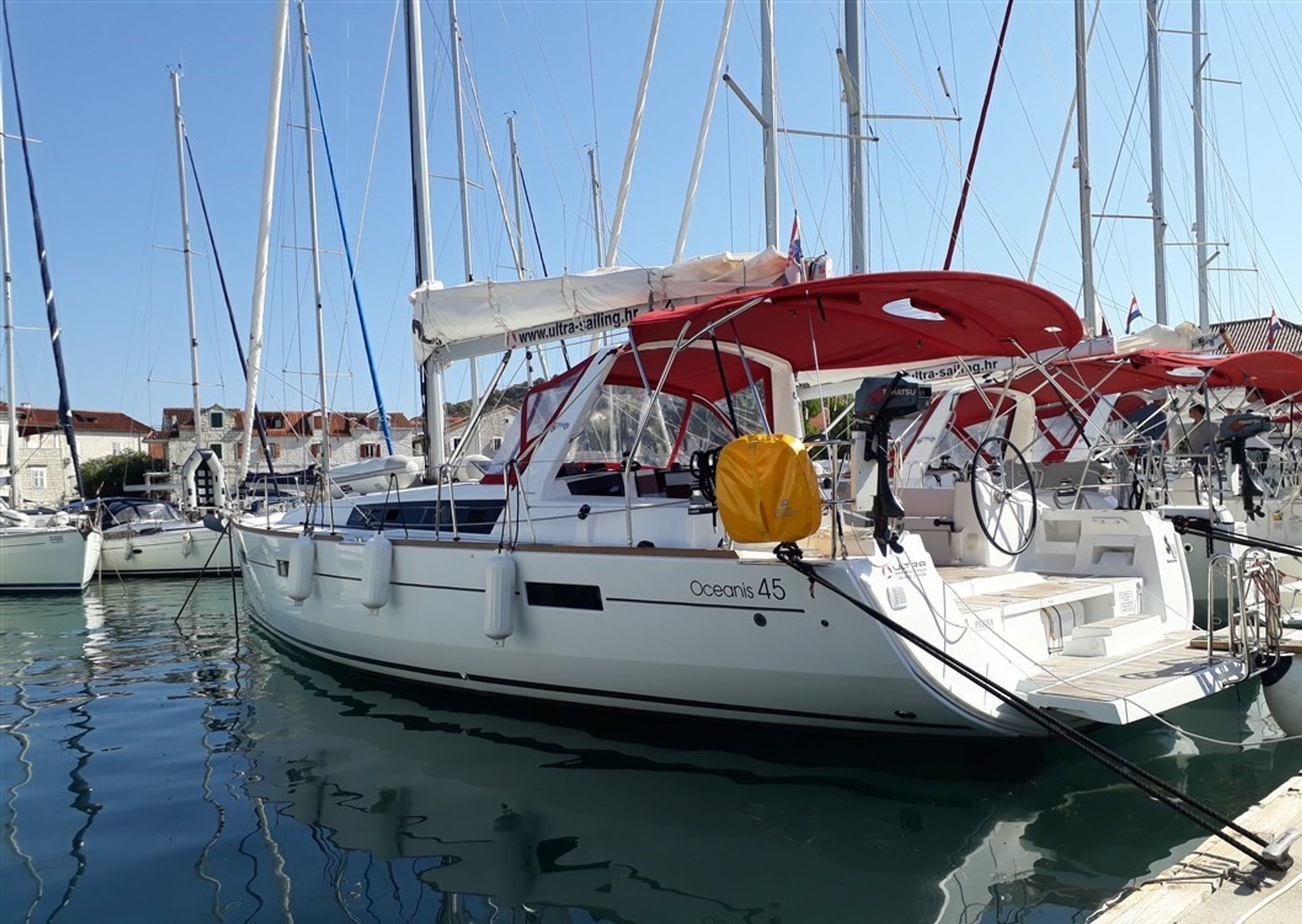 nausys-2435008-100556-main.jpg