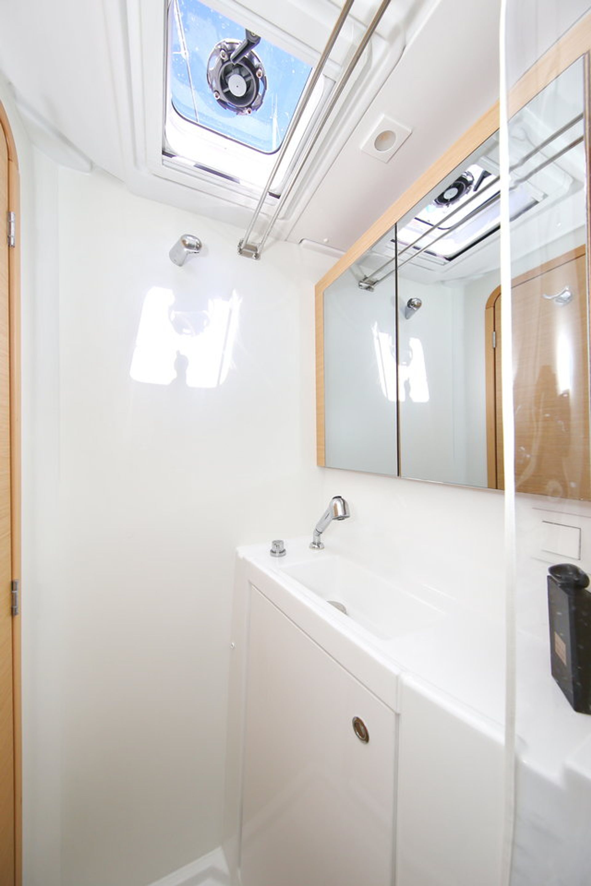 nausys-2435731-522222-w1.jpg
