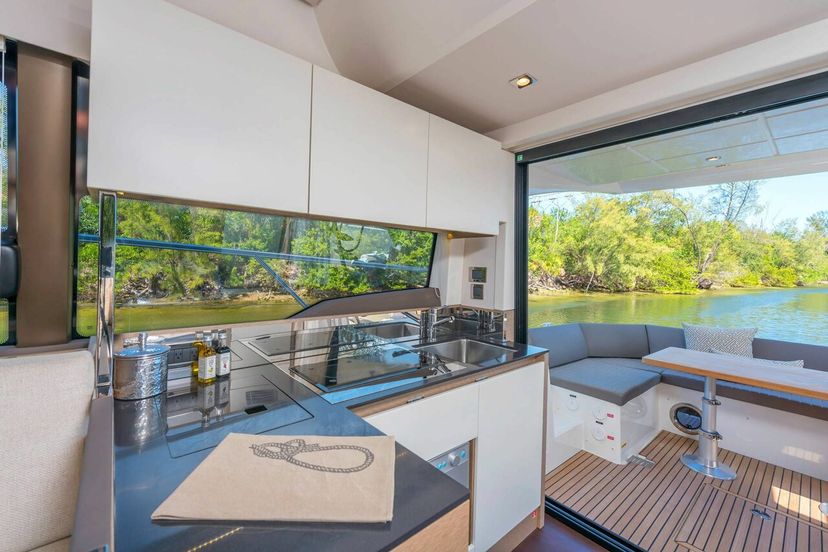 Jeanneau 60 FLY Prestige 460